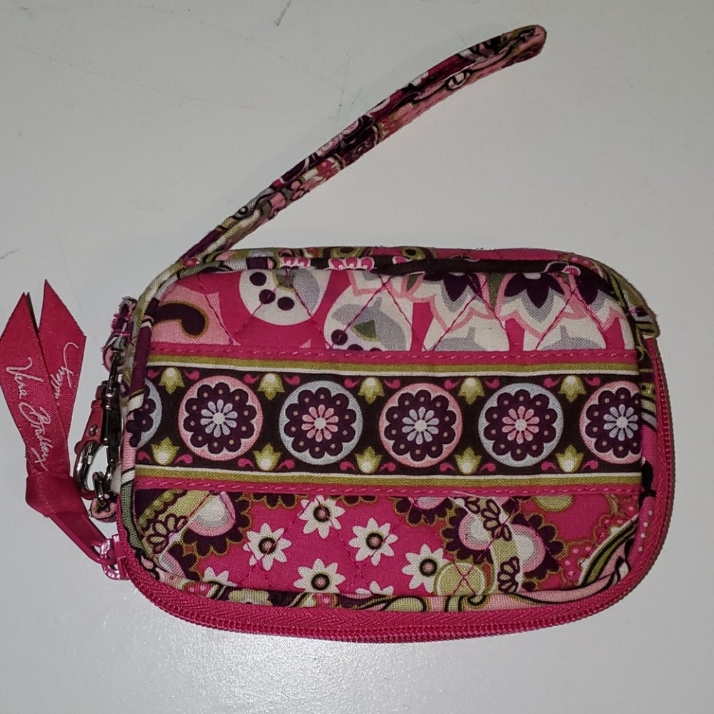 Vera Bradley pink design wristlet